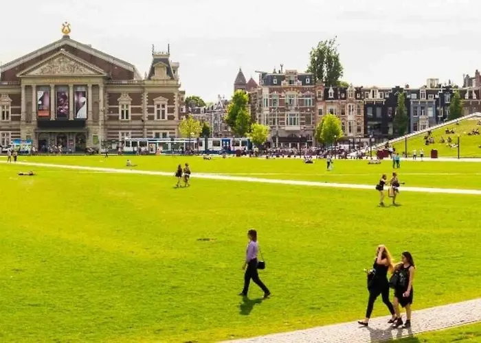 Museum District, Beautiful Renovated House